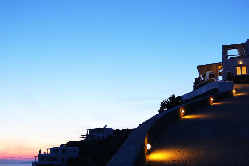 La Maison Blanche Agios Stefanos  Buitenkant foto