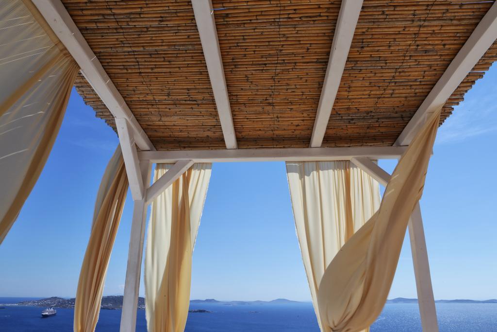 La Maison Blanche Agios Stefanos  Buitenkant foto
